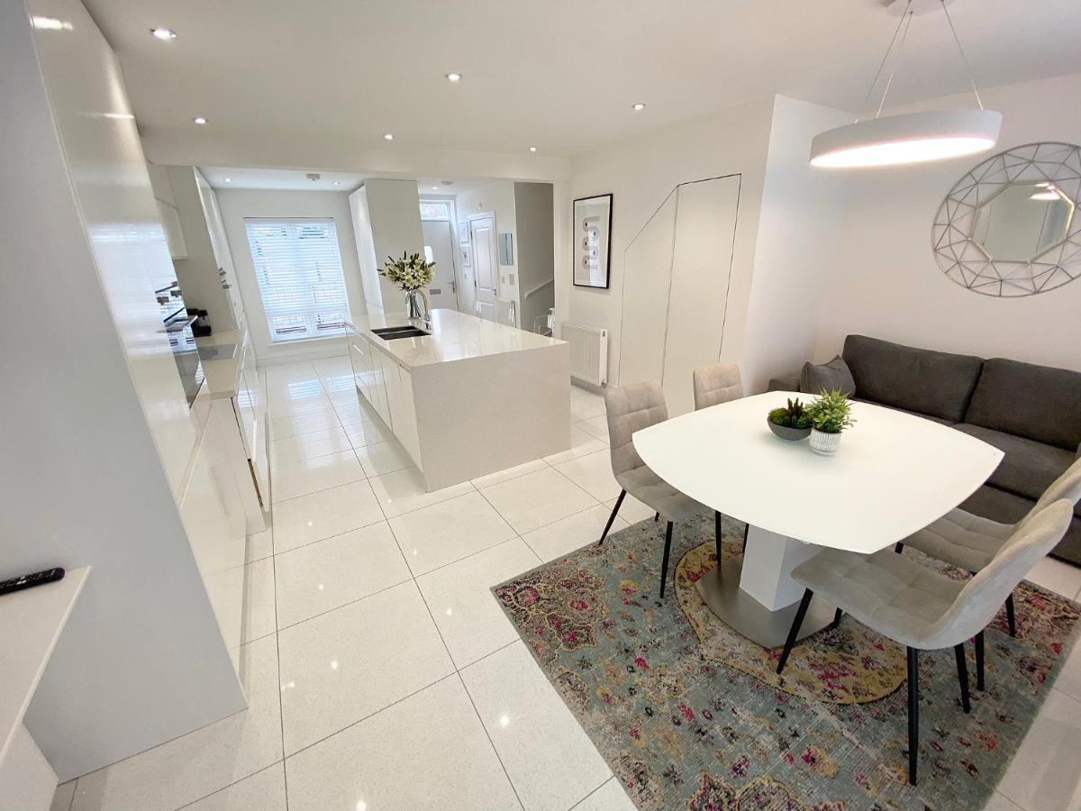 Summer House Terrace Yeovil Bagian luar foto